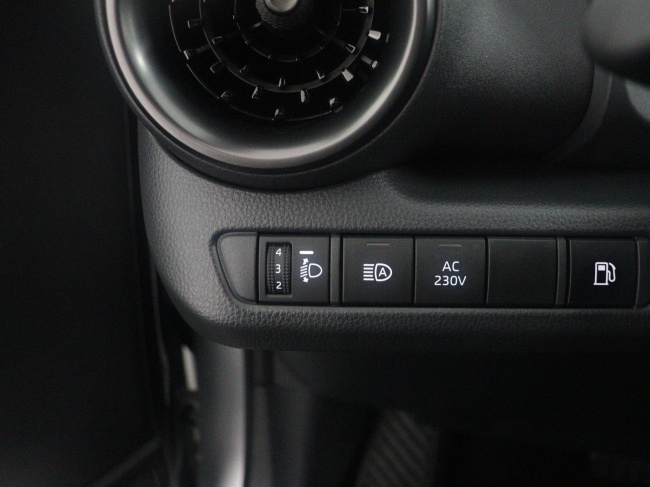 Toyota C-HR - 2.0 Plug-in Hybrid 220 Dynamic