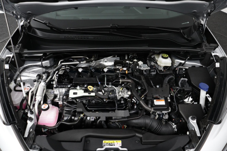 Toyota C-HR - 2.0 Plug-in Hybrid 220 Dynamic 35