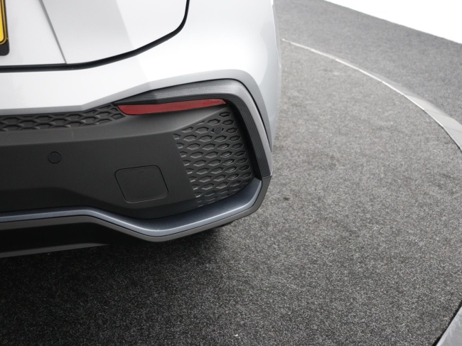 Toyota C-HR - 2.0 Plug-in Hybrid 220 Dynamic