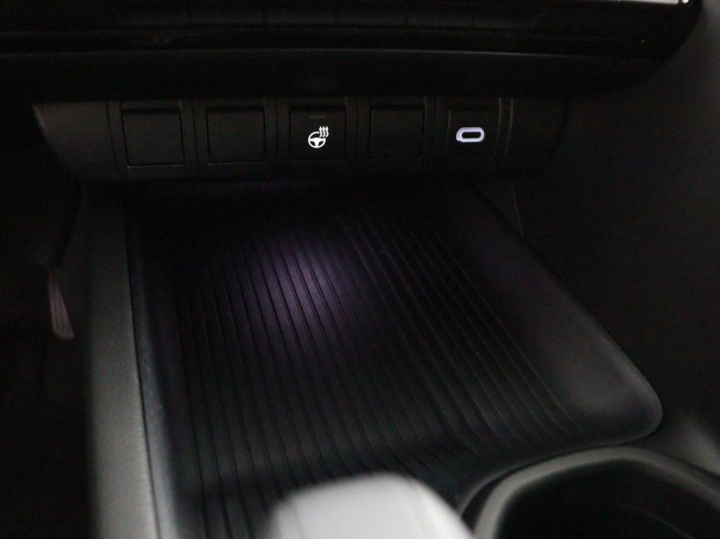 Toyota C-HR - 2.0 Plug-in Hybrid 220 Dynamic