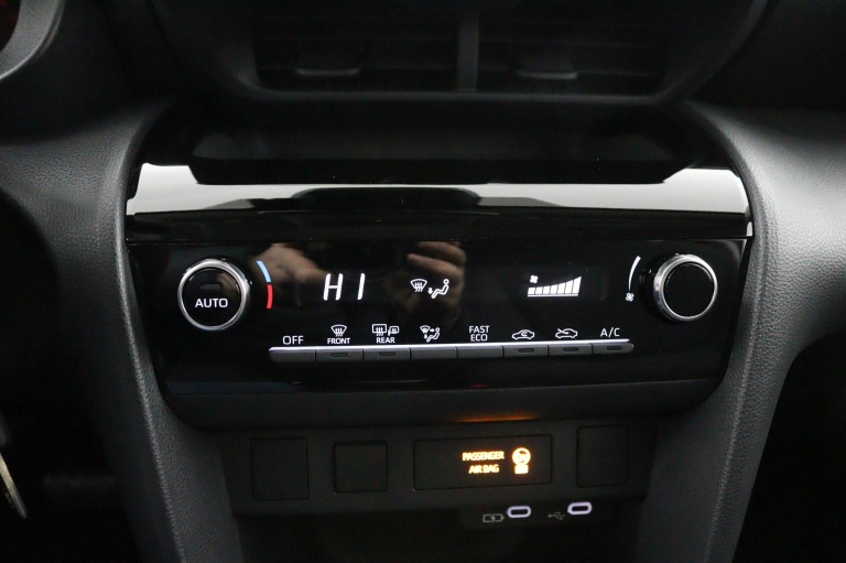 Toyota Yaris Cross - 1.5 Hybrid 115 Active 16