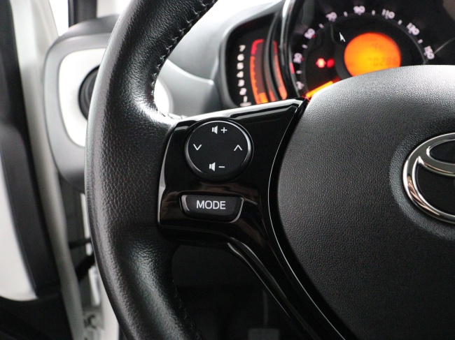 Toyota Aygo - 1.0 VVT-i x-play limited