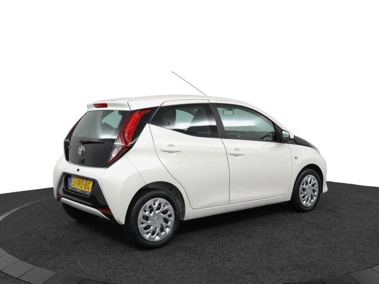 Toyota Aygo - 1.0 VVT-i x-play limited 2
