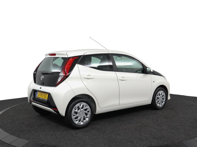 Toyota Aygo - 1.0 VVT-i x-play limited