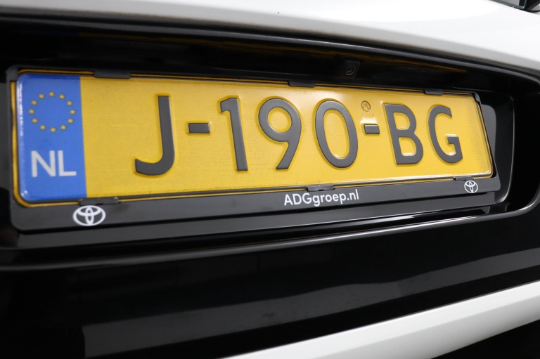 Toyota Aygo - 1.0 VVT-i x-play limited 37