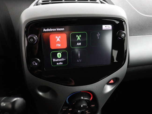 Toyota Aygo - 1.0 VVT-i x-play limited