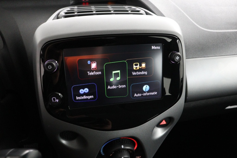 Toyota Aygo - 1.0 VVT-i x-play limited 40