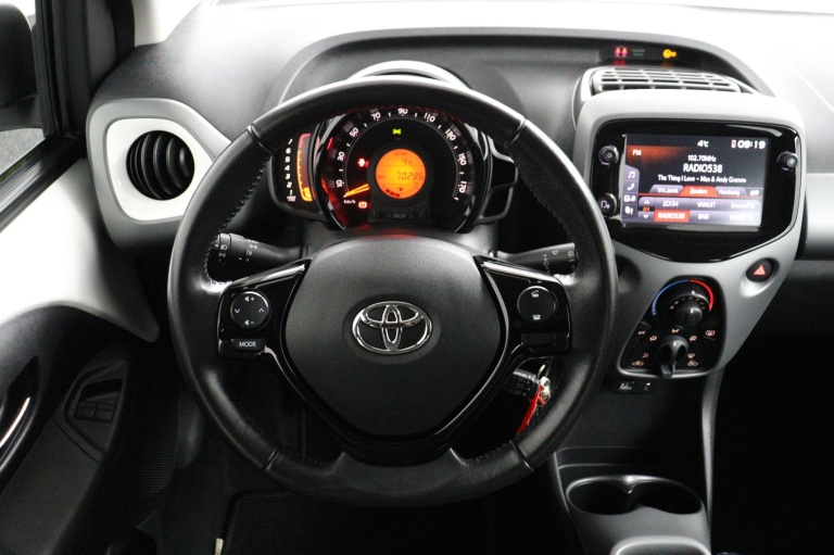 Toyota Aygo - 1.0 VVT-i x-play limited 44