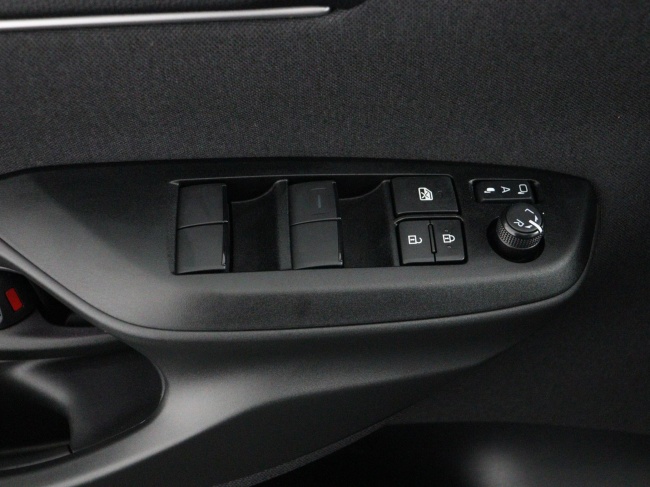 Toyota Yaris - 1.5 Hybrid 115 Dynamic