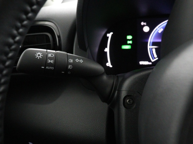 Toyota Yaris - 1.5 Hybrid 115 Dynamic