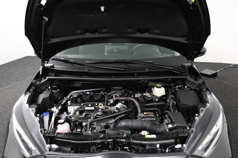 Toyota Yaris - 1.5 Hybrid 115 Dynamic 32