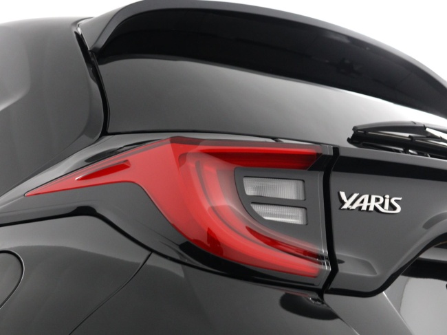 Toyota Yaris - 1.5 Hybrid 115 Dynamic