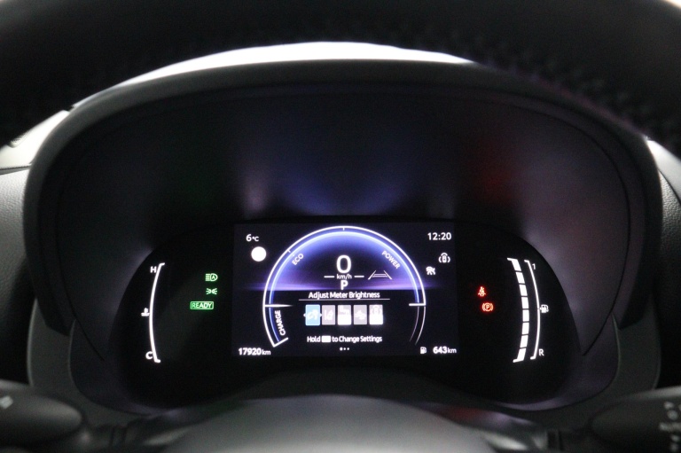 Toyota Yaris - 1.5 Hybrid 115 Dynamic 6