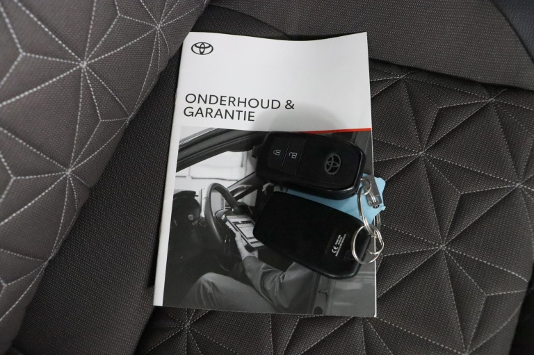 Toyota Yaris Cross - 1.5 Hybrid Executive 11