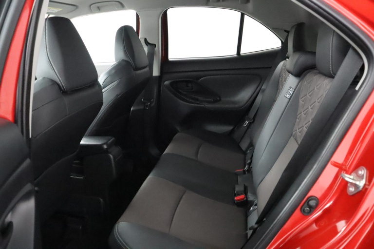 Toyota Yaris Cross - 1.5 Hybrid Executive 18