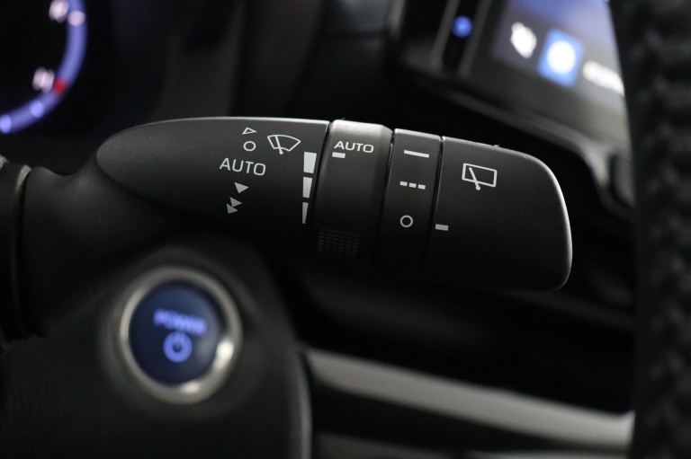 Toyota Yaris Cross - 1.5 Hybrid Executive 32