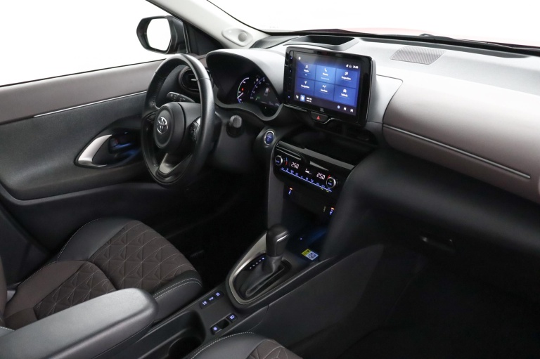 Toyota Yaris Cross - 1.5 Hybrid Executive 63