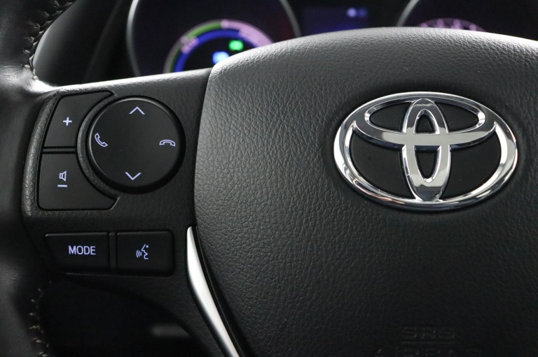 Toyota Auris Touring Sports - 1.8 Hybrid Lease 19