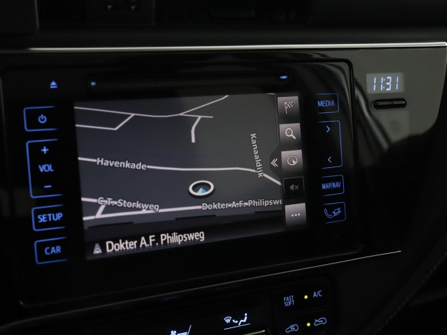 Toyota Auris Touring Sports - 1.8 Hybrid Lease