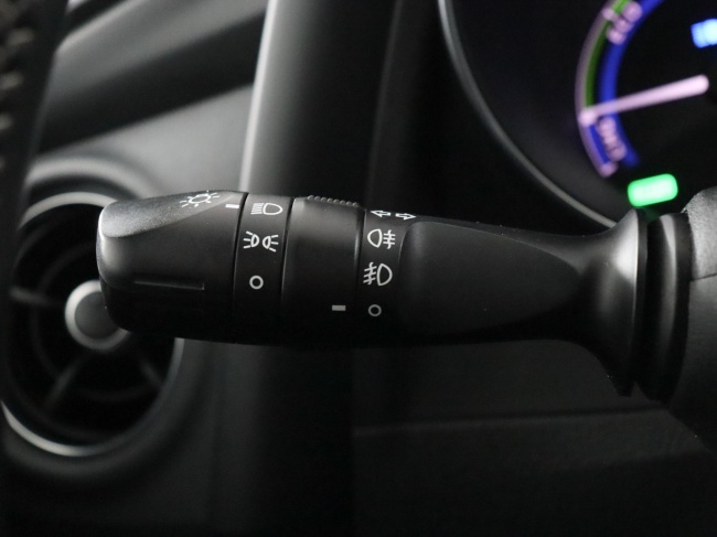 Toyota Auris Touring Sports - 1.8 Hybrid Lease