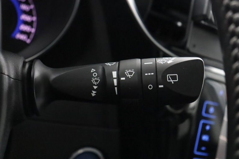 Toyota Auris Touring Sports - 1.8 Hybrid Lease 32