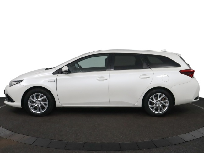 Toyota Auris Touring Sports - 1.8 Hybrid Lease