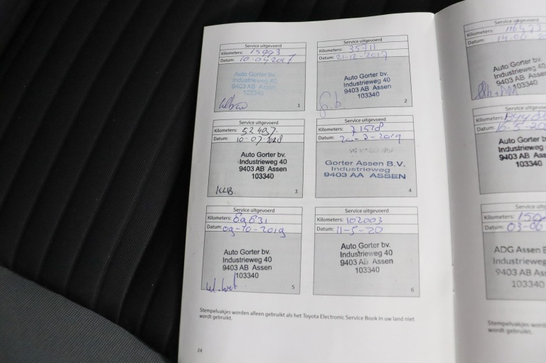 Toyota Auris Touring Sports - 1.8 Hybrid Lease 41