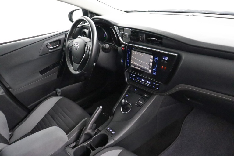 Toyota Auris Touring Sports - 1.8 Hybrid Lease 56