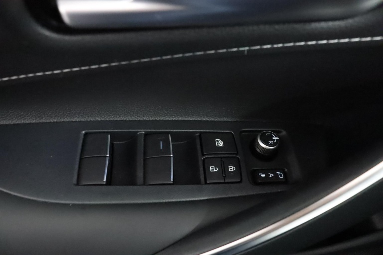 Toyota Corolla Touring Sports - Hybrid 140 Dynamic 28