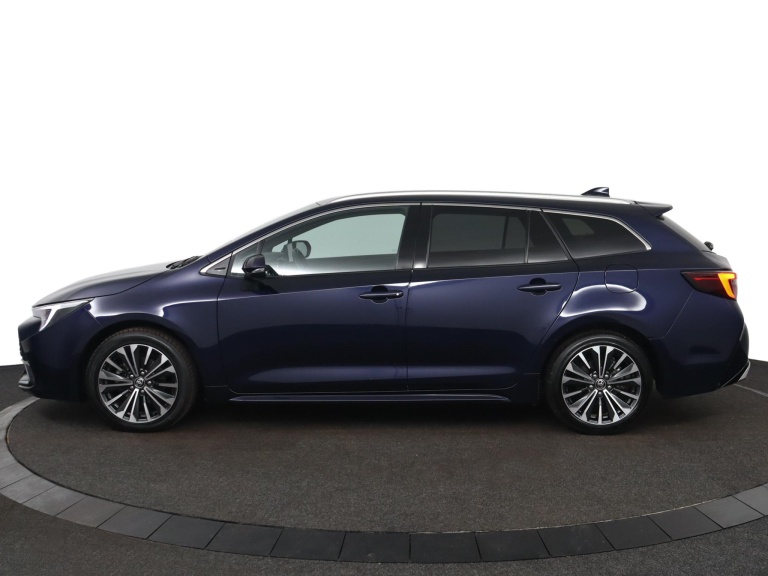 Toyota Corolla Touring Sports - Hybrid 140 Dynamic 3