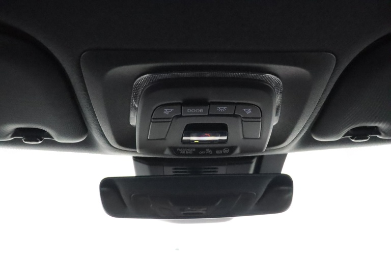 Toyota Corolla Touring Sports - Hybrid 140 Dynamic 32