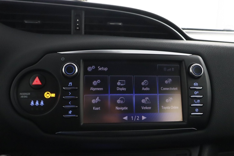 Toyota Yaris - 1.5 Hybrid Dynamic 53