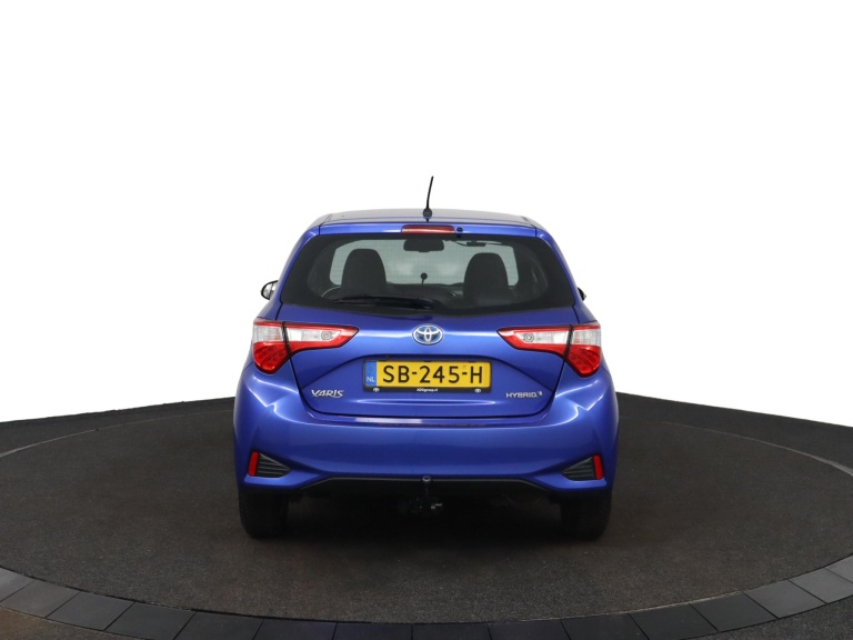 Toyota Yaris - 1.5 Hybrid Dynamic 61