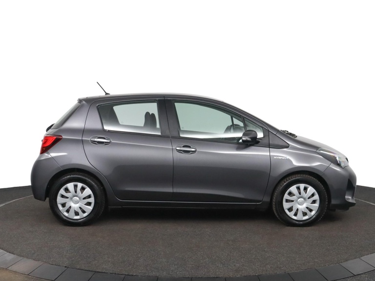 Toyota Yaris - 1.5 Hybrid Aspiration 13
