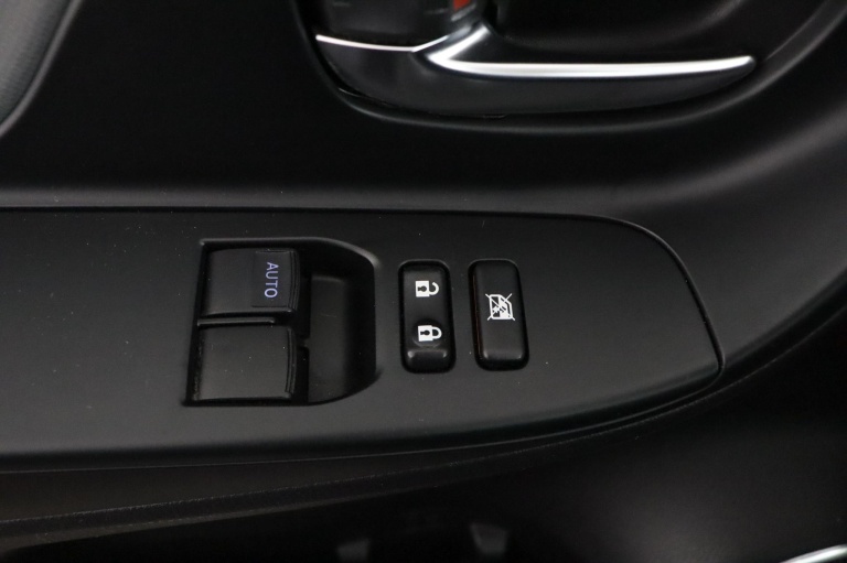 Toyota Yaris - 1.5 Hybrid Aspiration 28