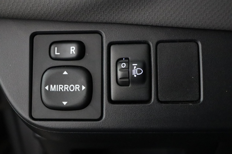 Toyota Yaris - 1.5 Hybrid Aspiration 29