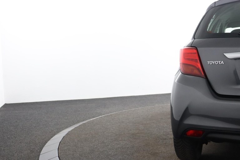 Toyota Yaris - 1.5 Hybrid Aspiration 38