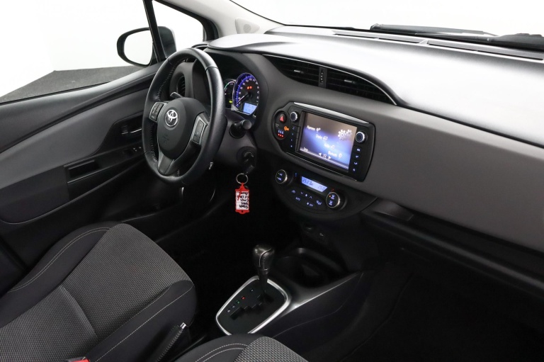 Toyota Yaris - 1.5 Hybrid Aspiration 48