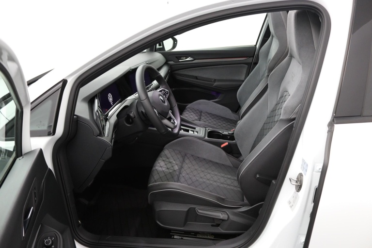 Volkswagen Golf - 1.5 eTSI R-Line Business 15