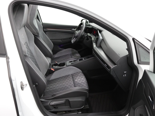 Volkswagen Golf - 1.5 eTSI R-Line Business