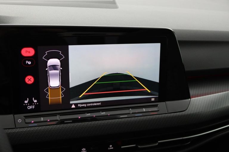 Volkswagen Golf - 1.5 eTSI R-Line Business 19