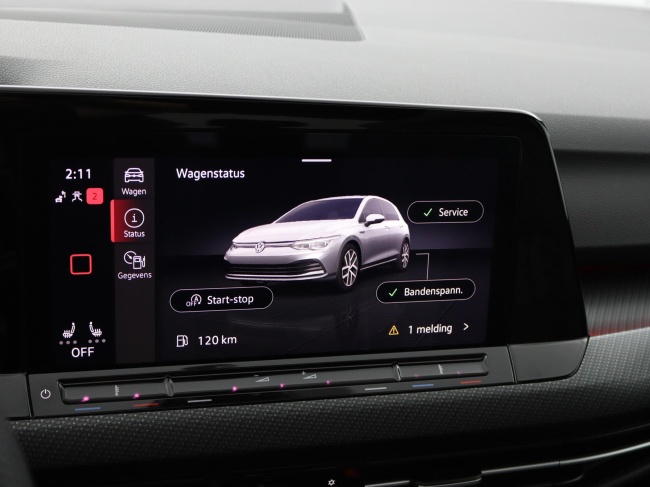 Volkswagen Golf - 1.5 eTSI R-Line Business