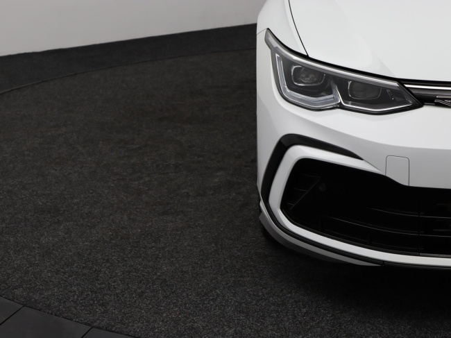 Volkswagen Golf - 1.5 eTSI R-Line Business