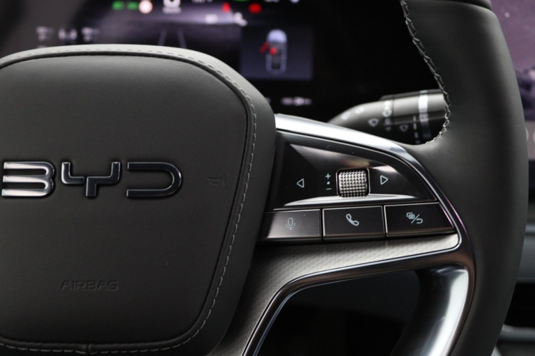 BYD SEALION 7 - Design AWD 82.5 kWh 12