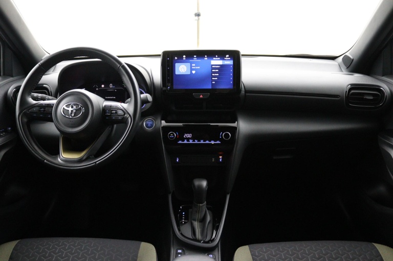 Toyota Yaris Cross - 1.5 Hybrid Explore 11