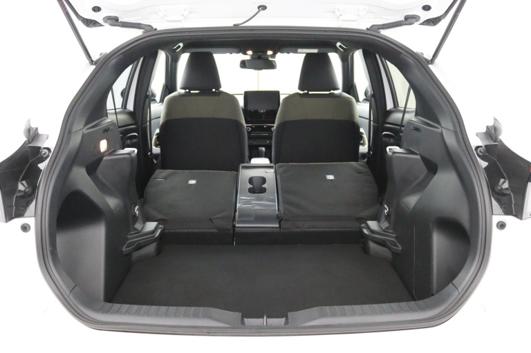 Toyota Yaris Cross - 1.5 Hybrid Explore 27