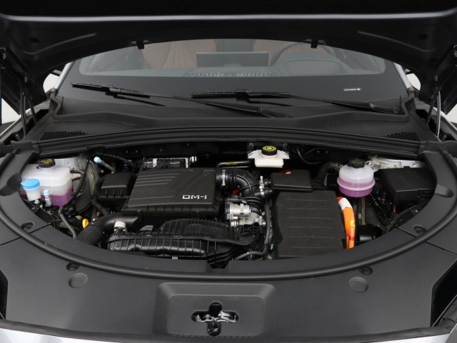 BYD SEAL U - 1.5 DM-i FWD Boost