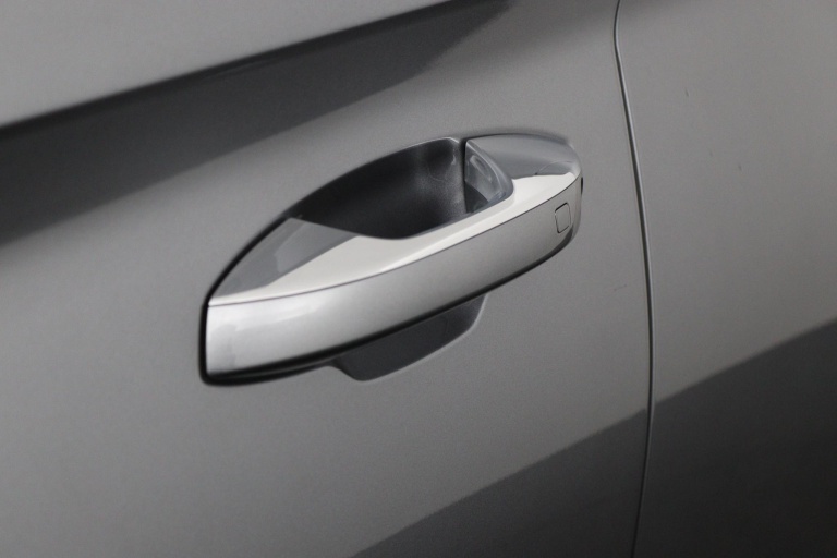 BYD SEAL U - 1.5 DM-i FWD Boost 27