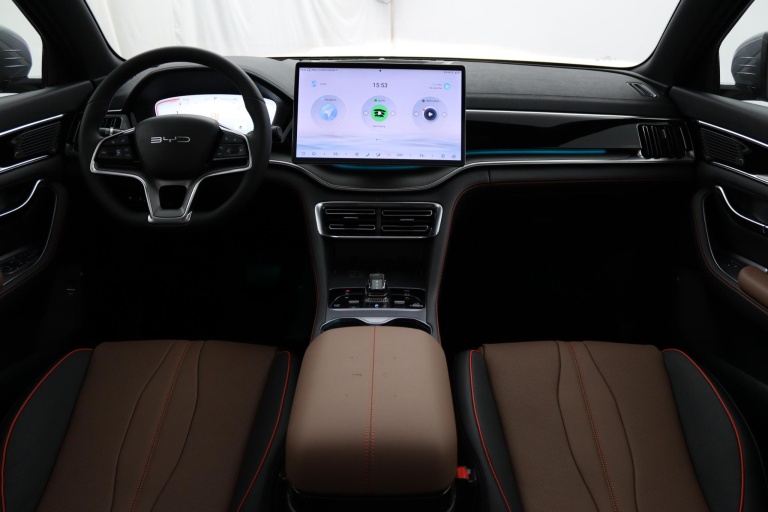 BYD SEAL U - 1.5 DM-i FWD Boost 3