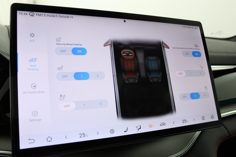 BYD SEAL U - 1.5 DM-i FWD Boost 34